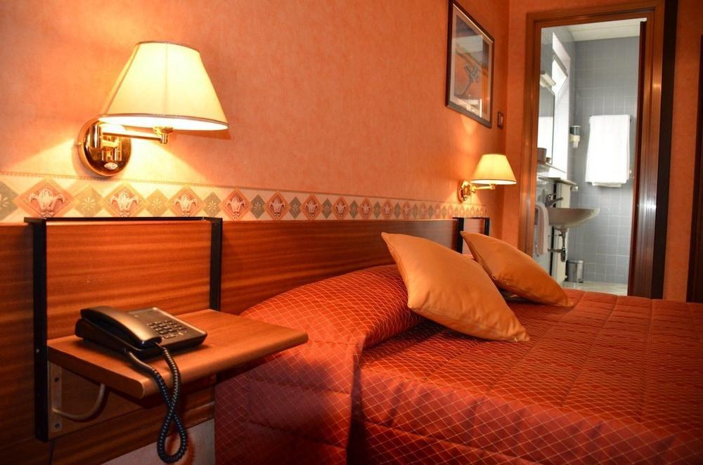 Milano 3*